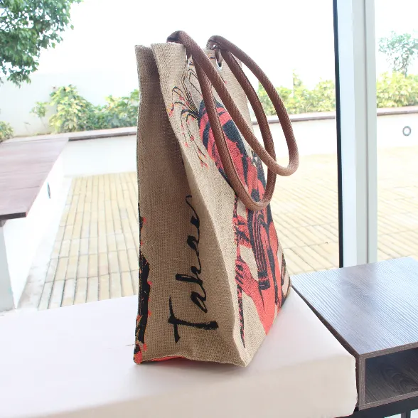 Jute Weekend Bags: Wiyawi
